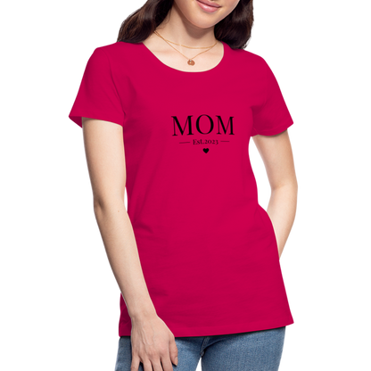 Frauen Premium T-Shirt - Mom Est. 2023 - dunkles Pink