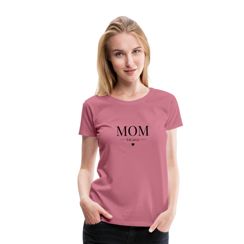 Frauen Premium T-Shirt - Mom Est. 2023 - Malve