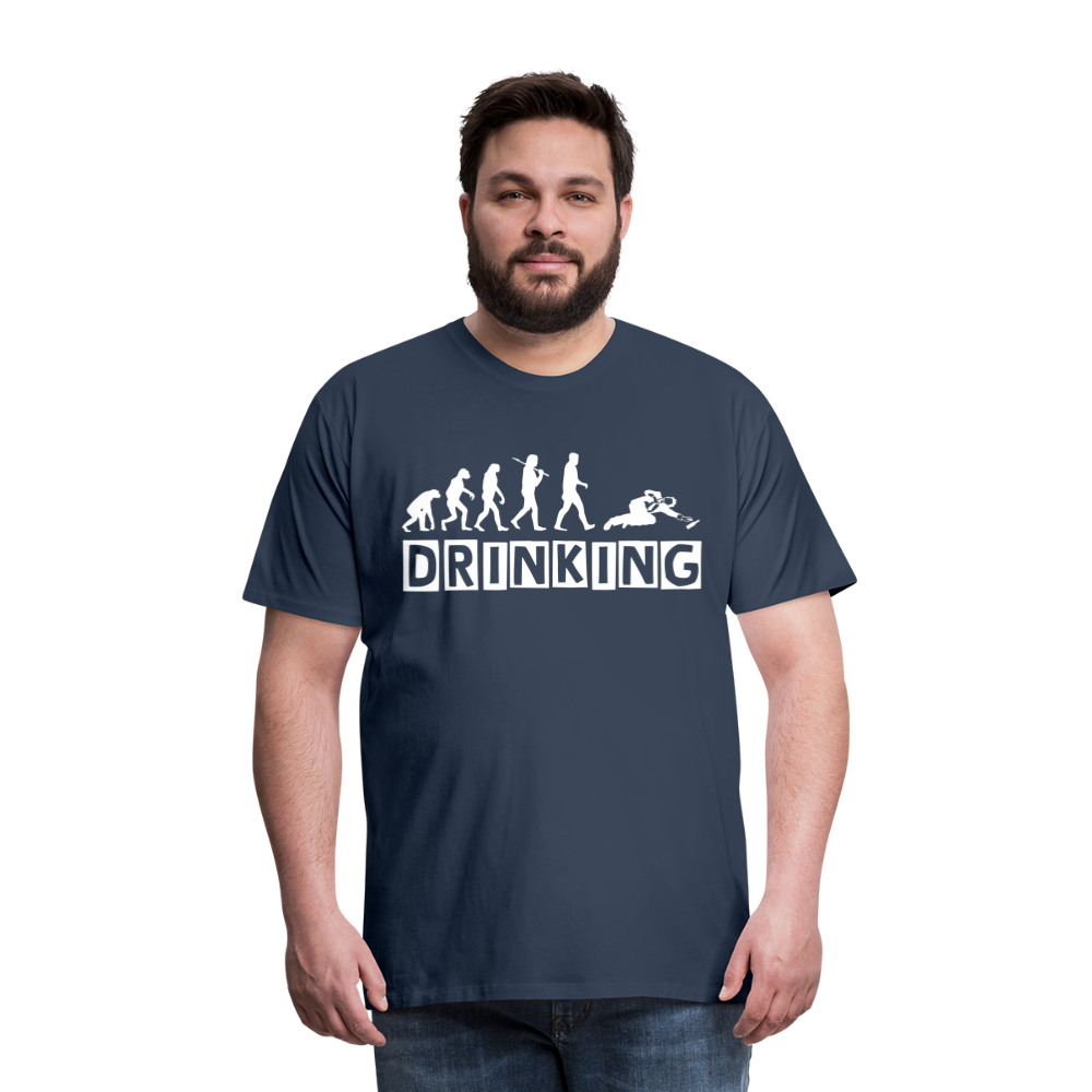 Männer Premium T-Shirt - DRINKING - Saufspruch Deisgn - Navy