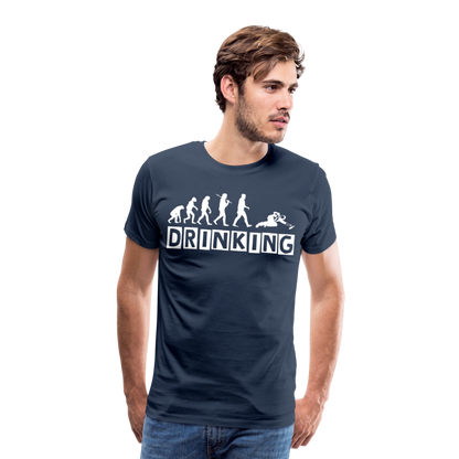 Männer Premium T-Shirt - DRINKING - Saufspruch Deisgn - Navy