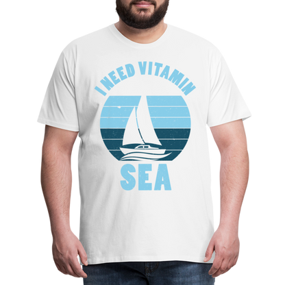 Männer Premium T-Shirt - I need Vitamin Sea - Spruch - Maritim - weiß