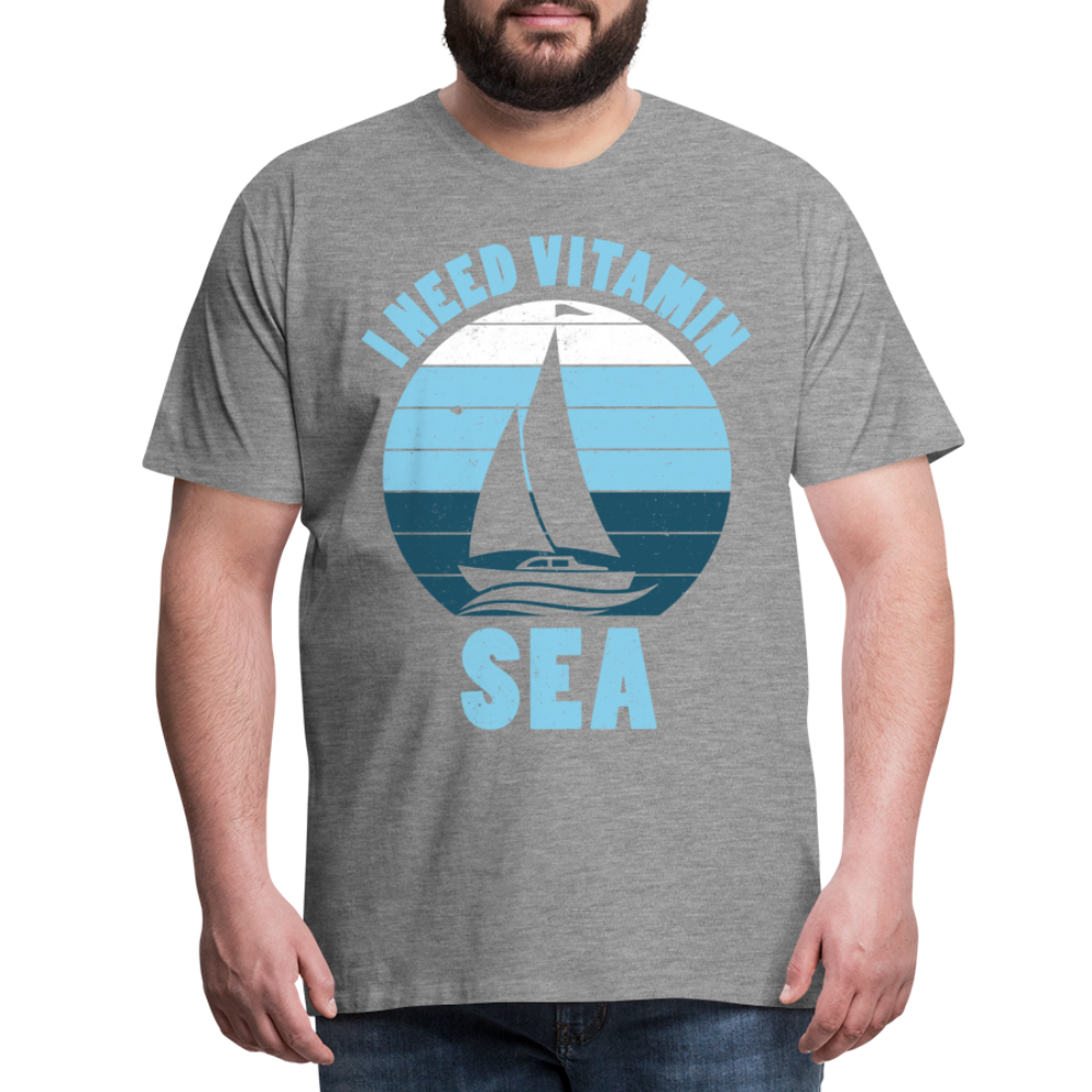 Männer Premium T-Shirt - I need Vitamin Sea - Spruch - Maritim - Grau meliert