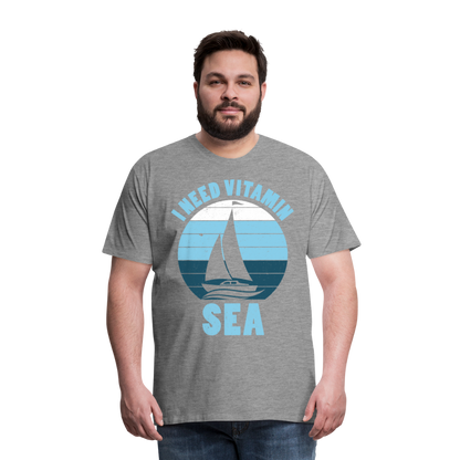 Männer Premium T-Shirt - I need Vitamin Sea - Spruch - Maritim - Grau meliert