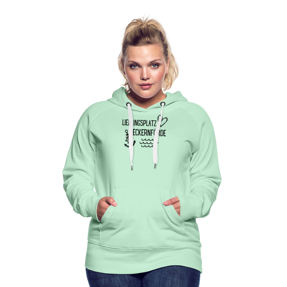 Frauen Premium Hoodie - Lieblingsplatz Eckernförde - helles Mintgrün