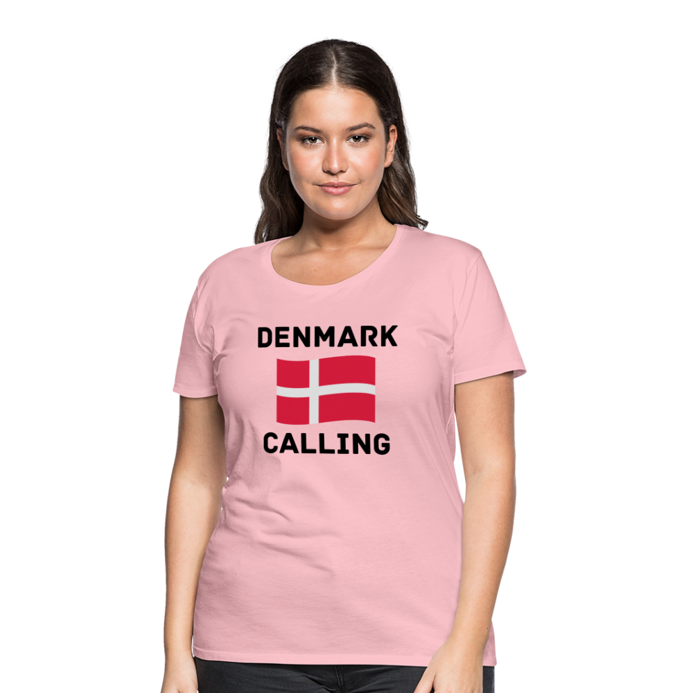 Frauen Premium T-Shirt - Denmark Calling - Hellrosa