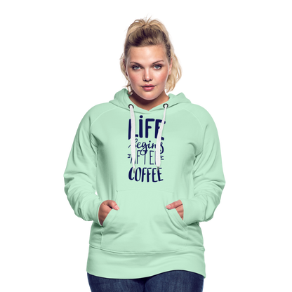 Frauen Premium Hoodie - After coffee - helles Mintgrün