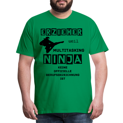 Männer Premium T-Shirt - Erzieher Ninja - Kelly Green