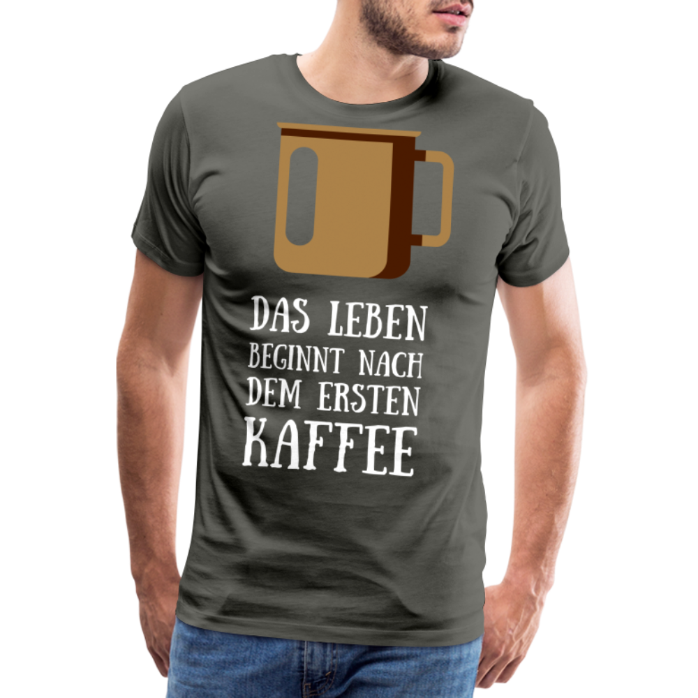 Männer Premium T-Shirt - Das Leben  beginnt nach dem Ersten Kaffee - Asphalt