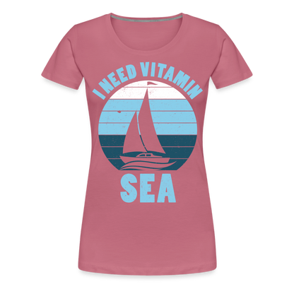 Frauen Premium T-Shirt - I need Vitamin SEA Maritim Design - Malve